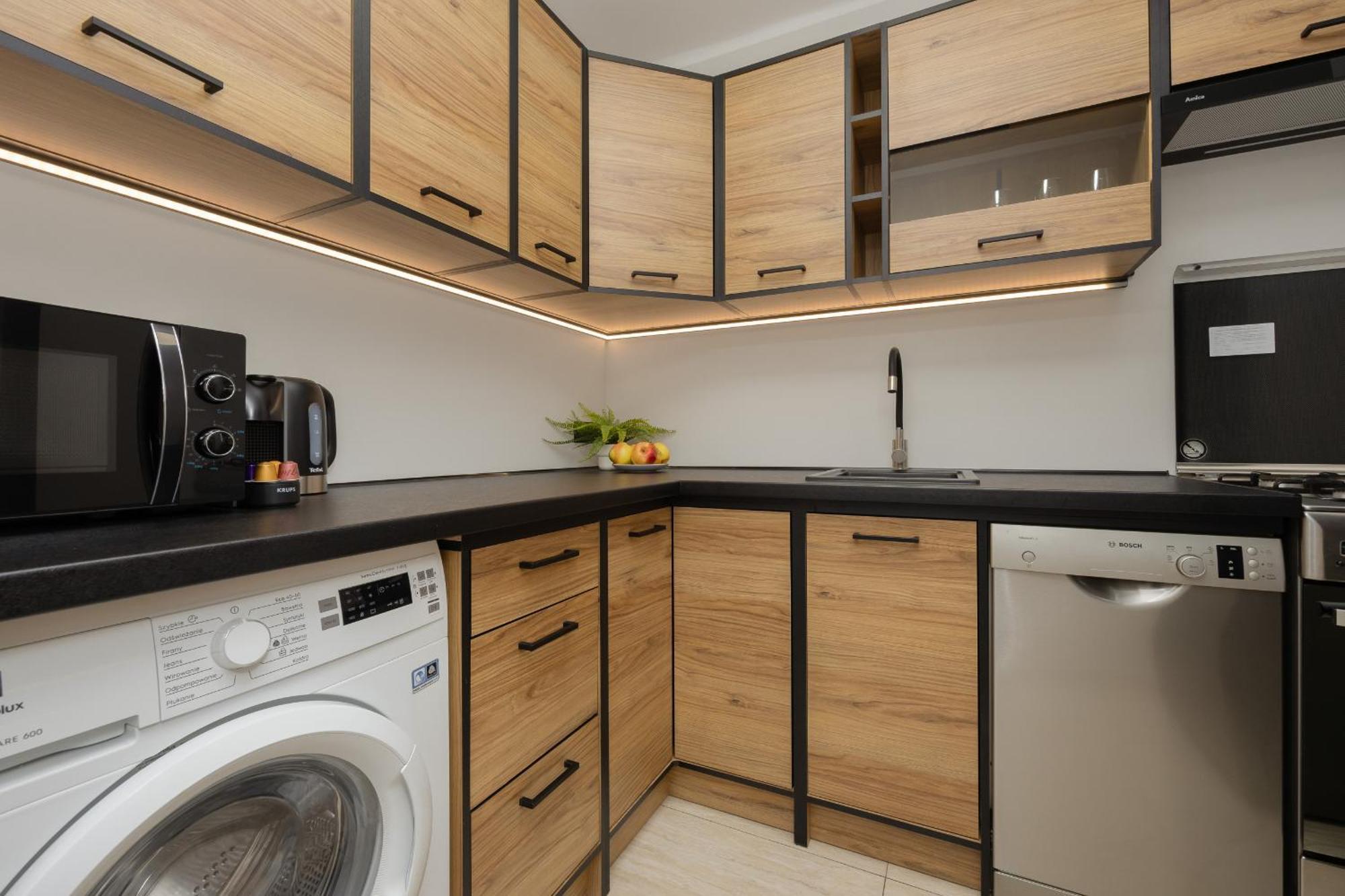 Apartment In The Heart Of By Rent Like